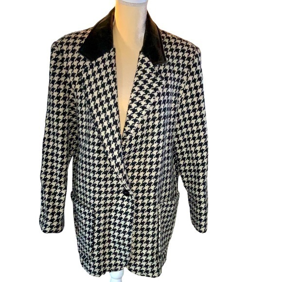 Vintage Jofeld Houndstooth Winter Coat with Black Leather Collar